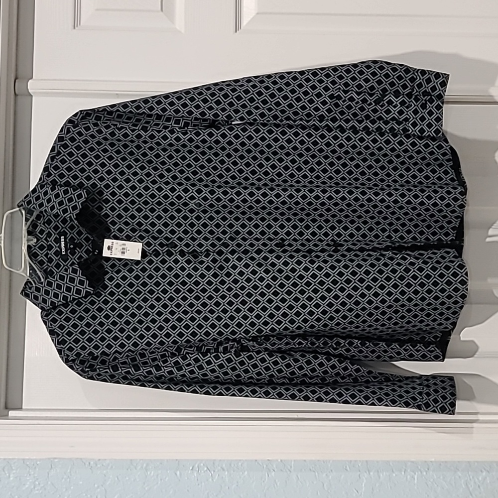 NWT Express Mens Blk/Wht L/S Geo Print Stretch  Btn Down Shirt Size: XL